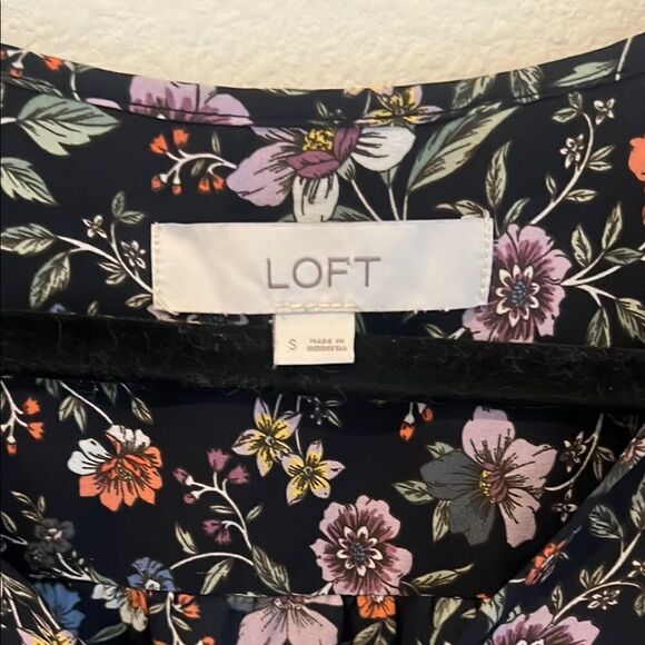 Floral Long Sleeve Top - Picture 3 of 4